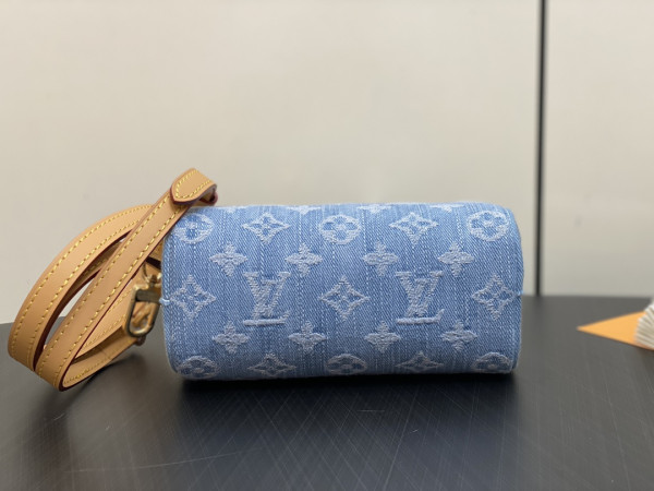l0*is V*t0n nano speedy-16-10-7.5cm