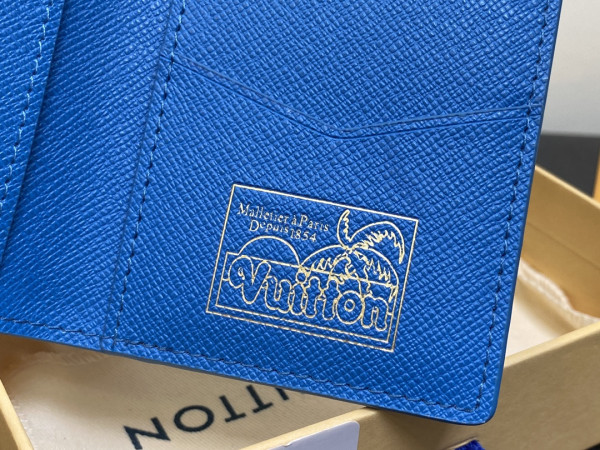 l0*is V*t0n pocket organizer-7.5*11.1*1 cm