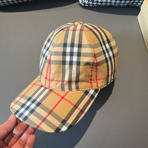 B**rry hat
