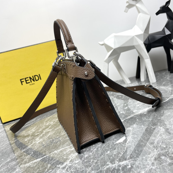 F**di peekaboo iseeu petite-20x11x15cm