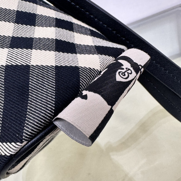 B**rry mini check drawstring pouch