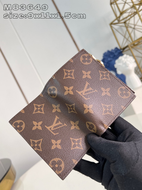 l0*is V*t0n lisa wallet - 9*11.5*1.5cm