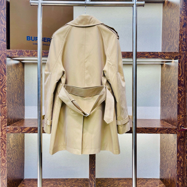 B**rry trench jacket