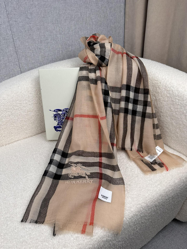 B**rry scarf