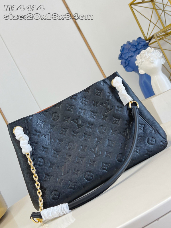 l0*is V*t0n anytime pm - 20*13*34cm