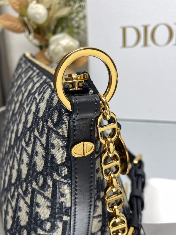 Dirostar Hobo Bag with Chain - 22*14.5*10CM