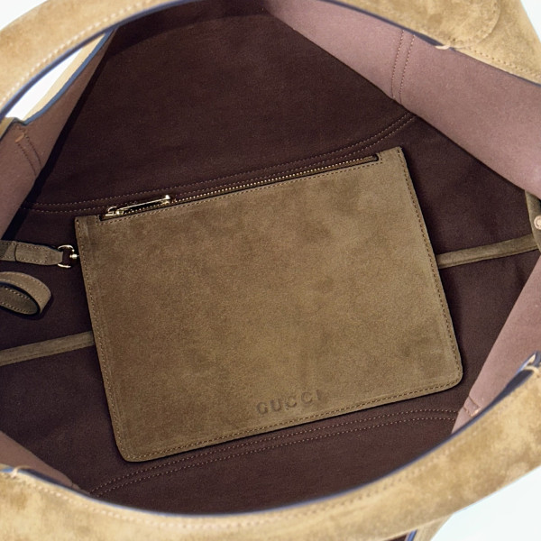 G*u*i softbit maxi shoulder bag