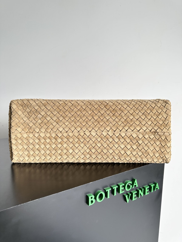 bo*te*ga Ve*ne*ta large cabat-51*18*28cm