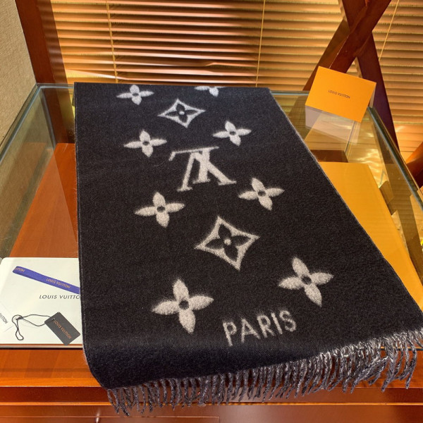 l0*is V*t0n reykjavik scarf