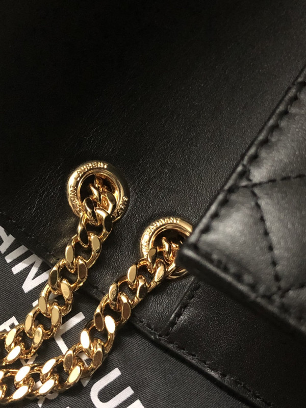 Y*L envelope medium bag