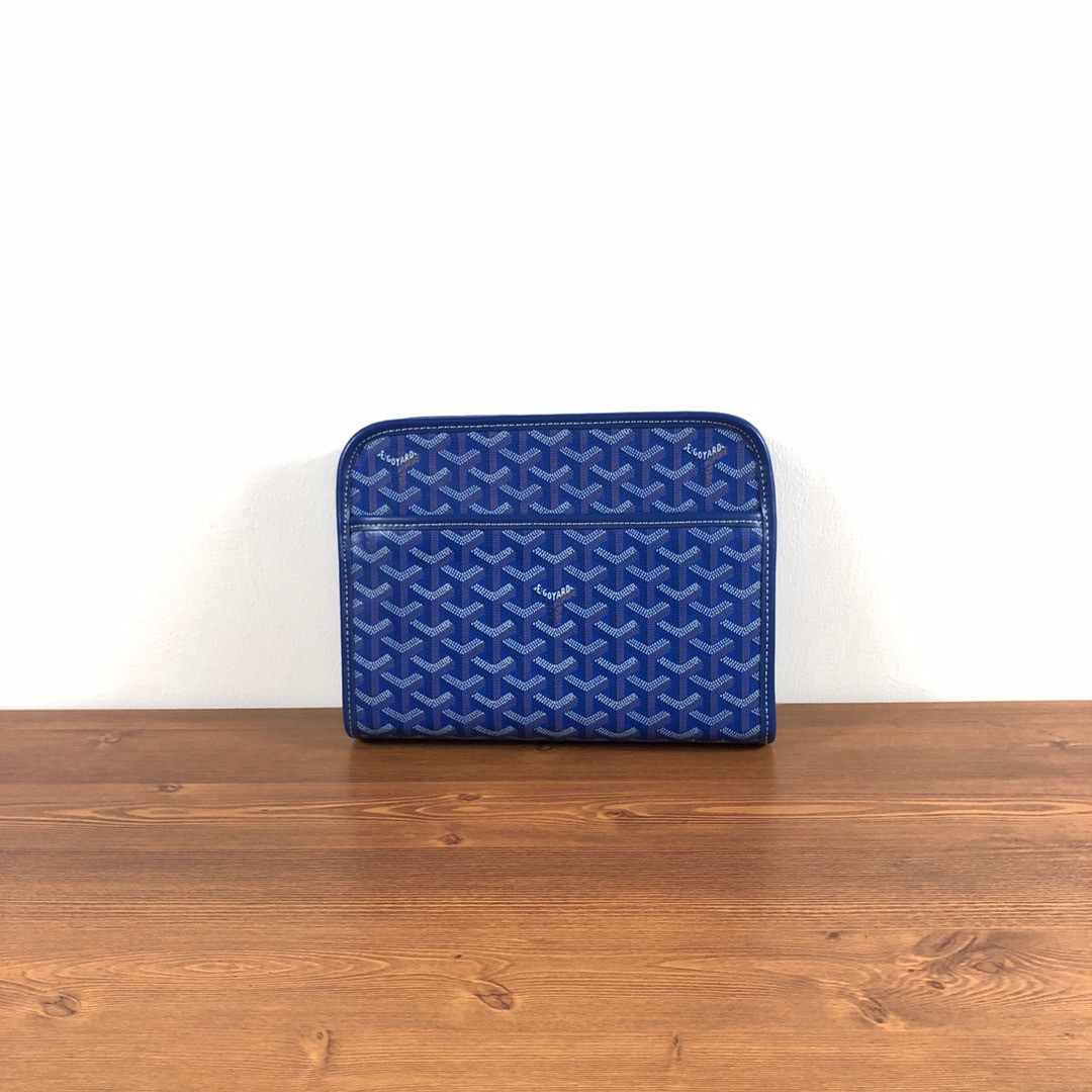 Go*ard toiletry bag