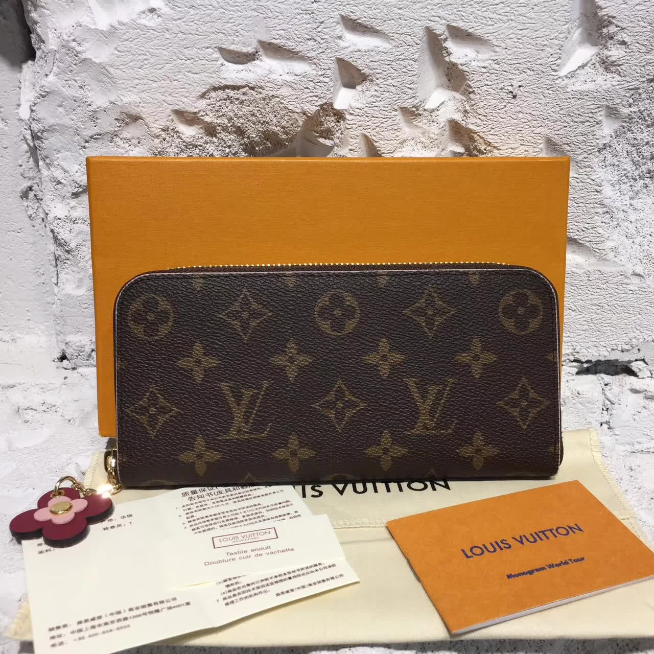 l0*is V*t0n clemence wallet
