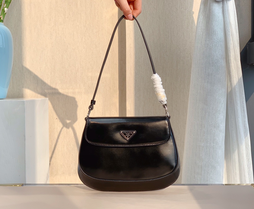 Pra*a cleo brushed leather shoulder bag with flap