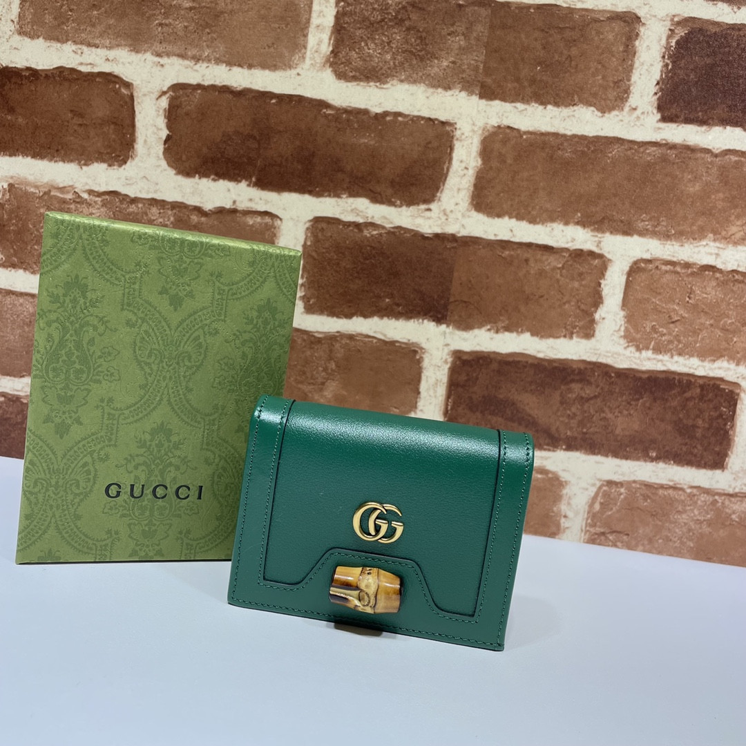 G*u*i diana card case wallet
