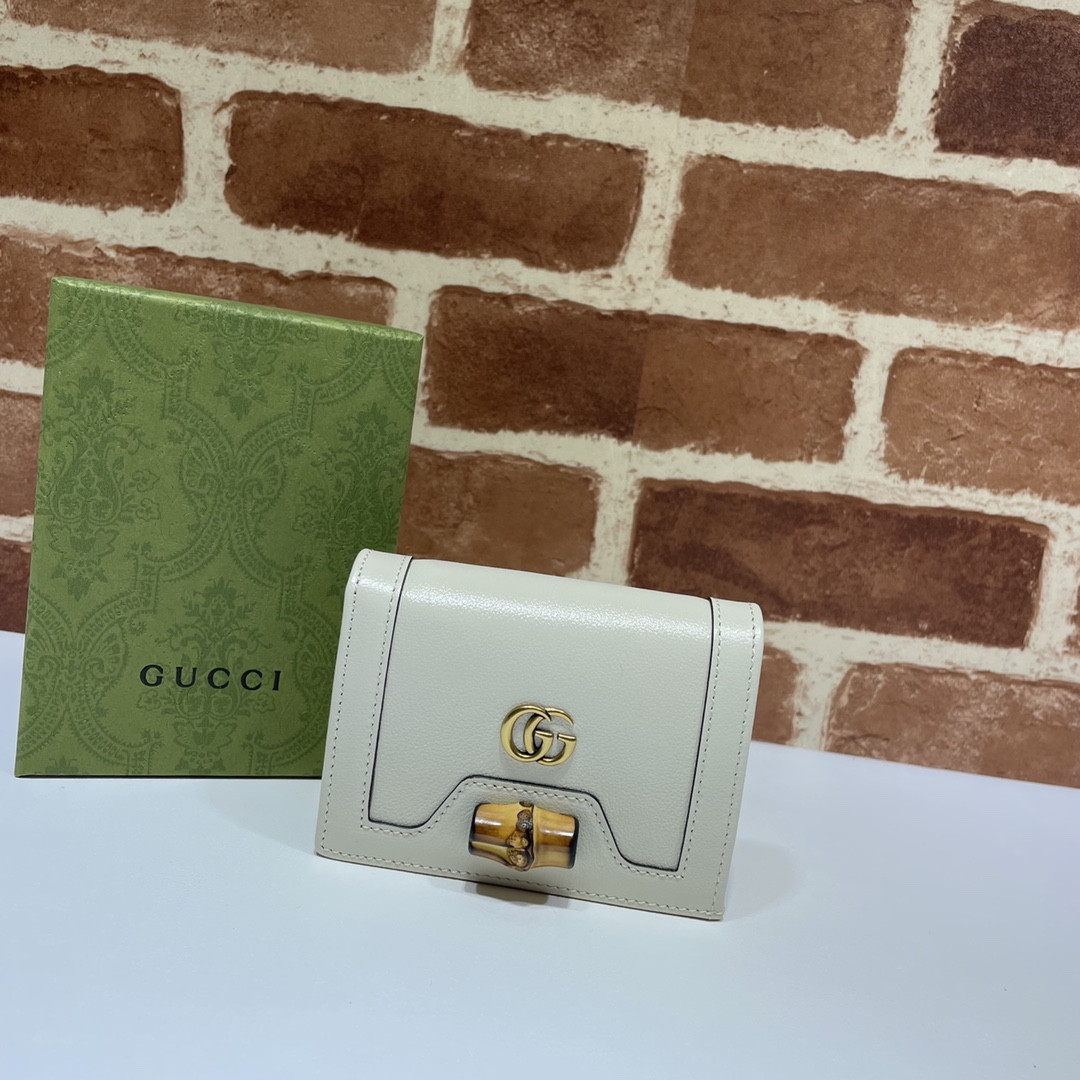 G*u*i diana card case wallet