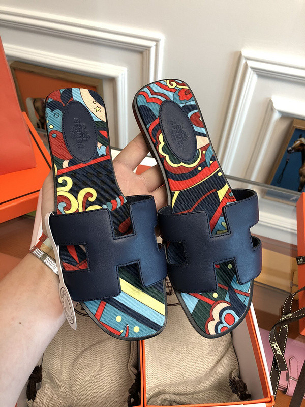 H**mes sandal