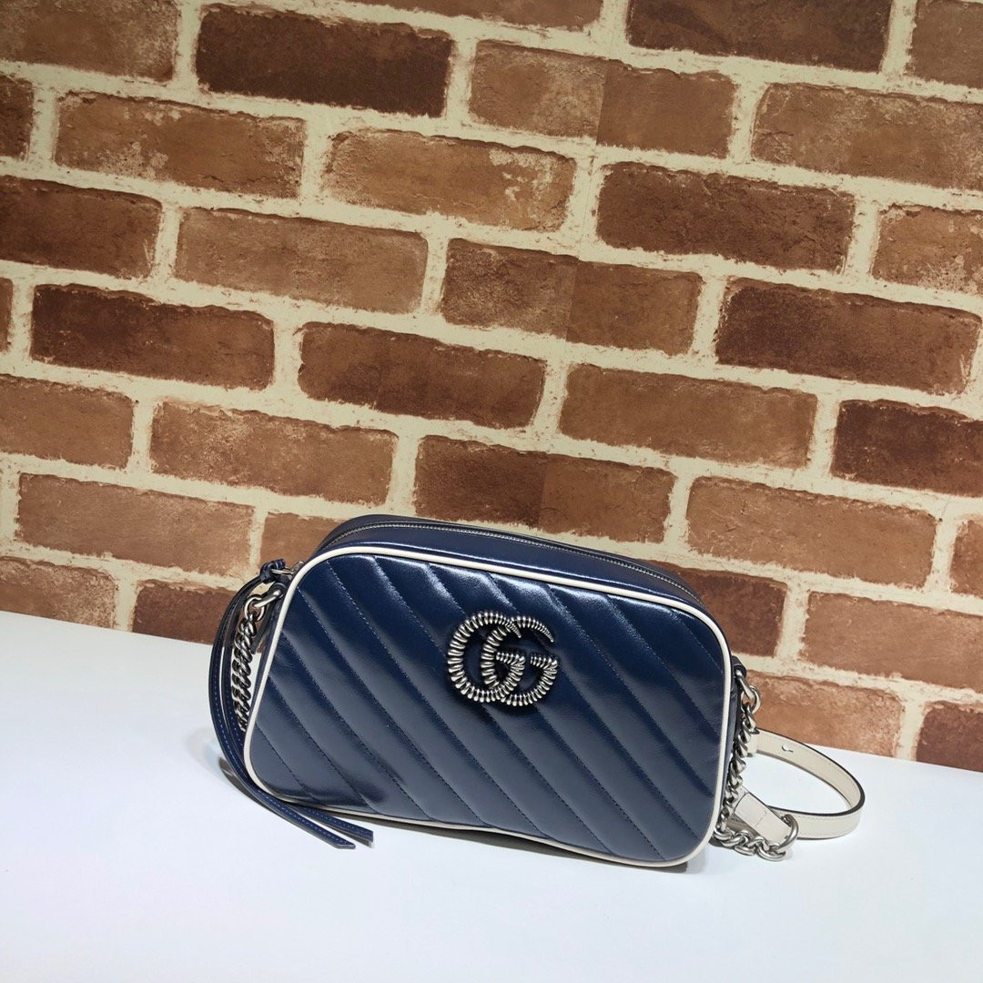 G*u*i gg marmont small matelassé shoulder bag