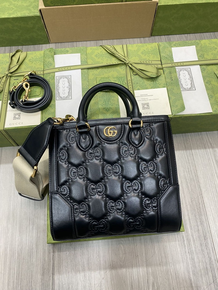 G*u*i gg matelassé mini top handle bag