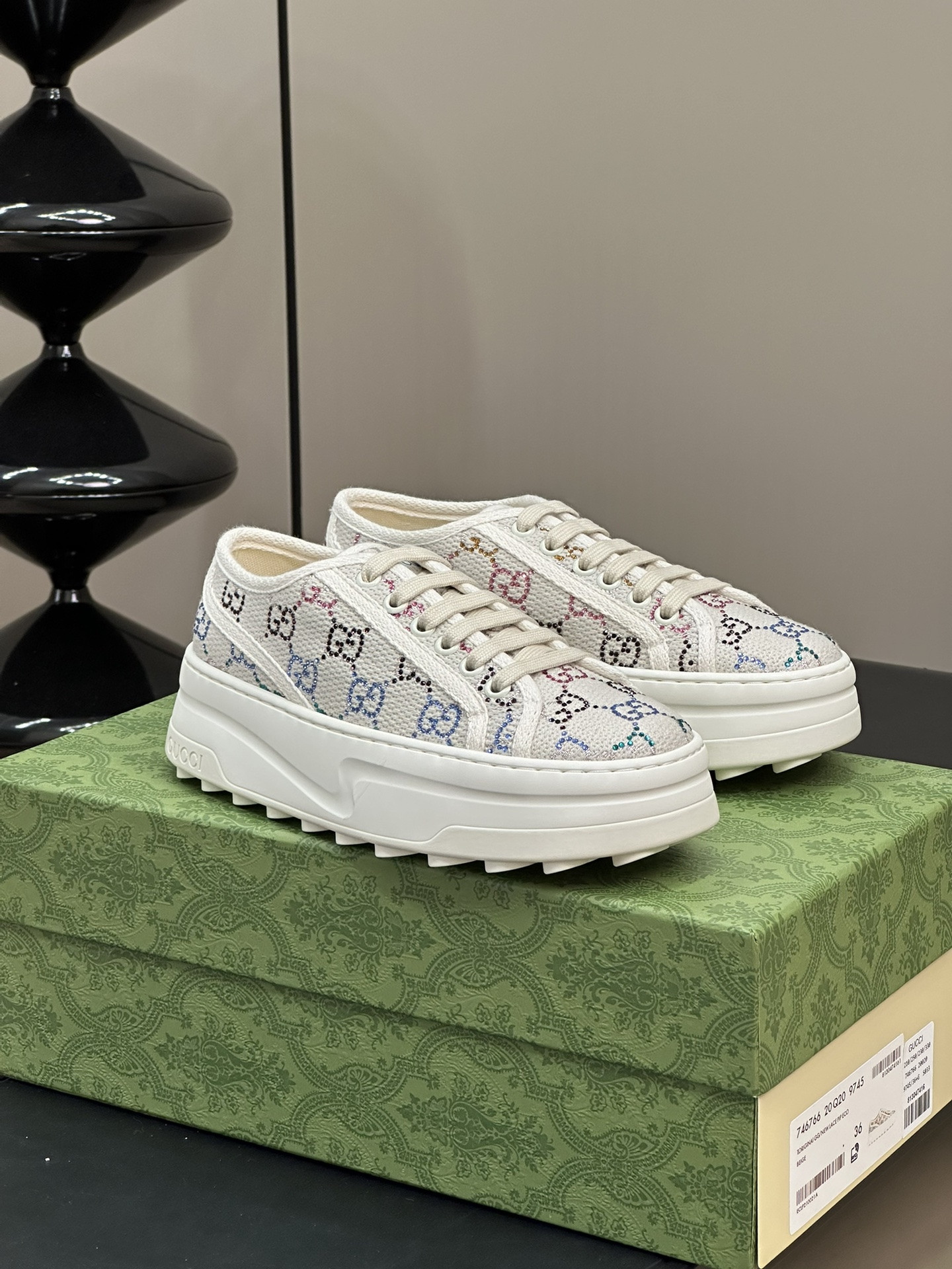 G*u*i women's gg sneaker