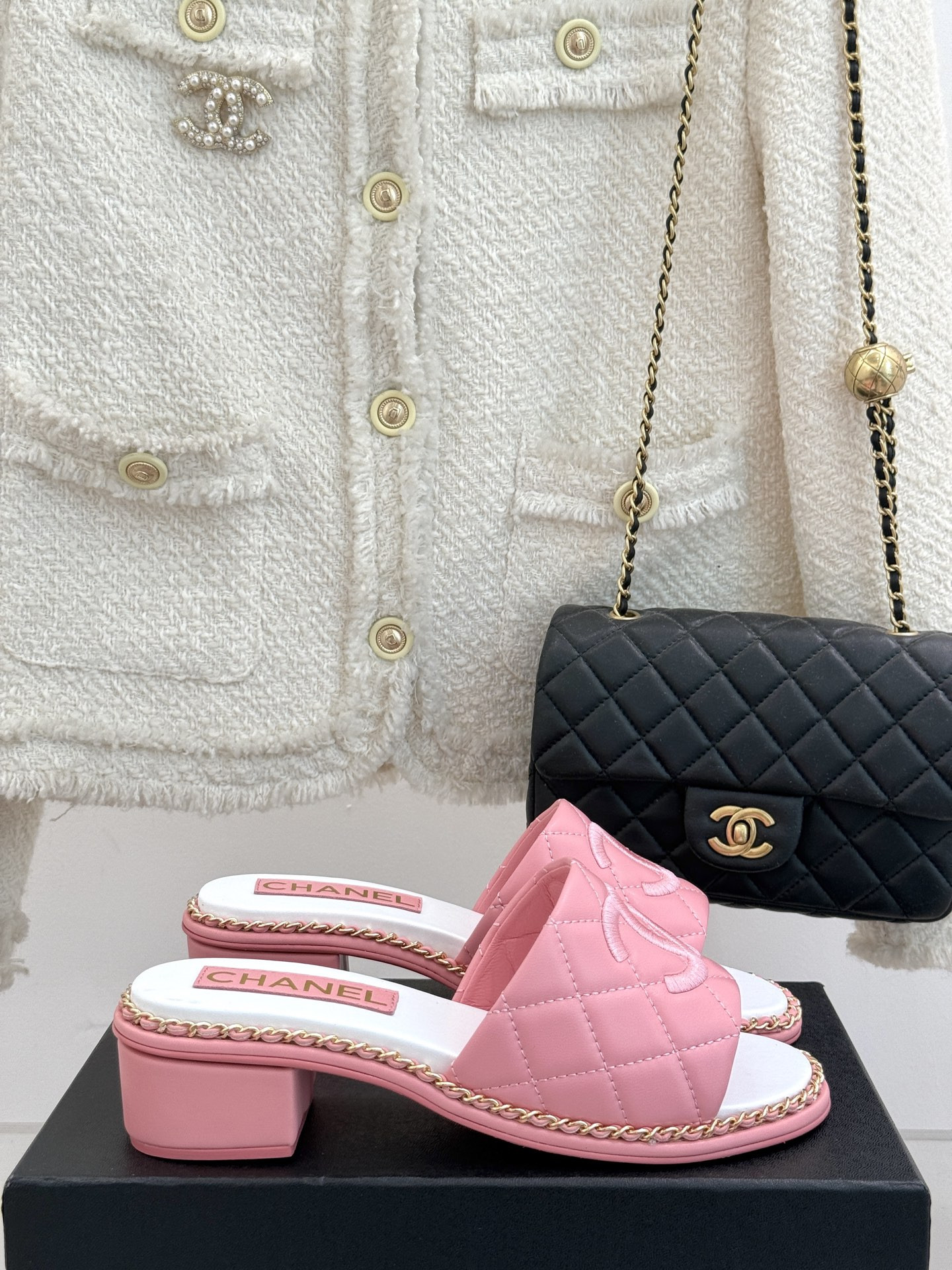 CL SANDALS