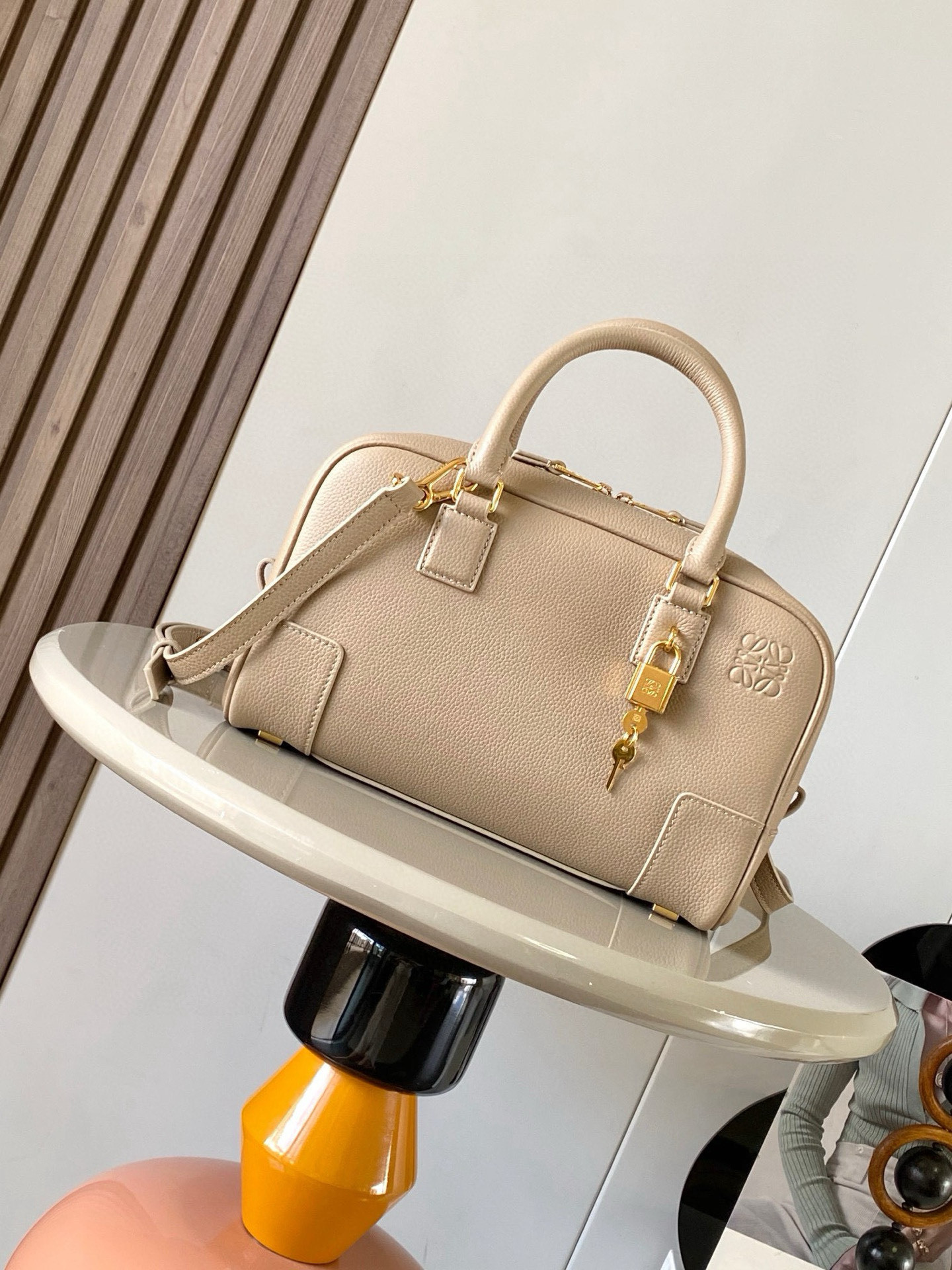 L0ew* amazona 23 bag in soft grained calfskin - 23*10*15cm