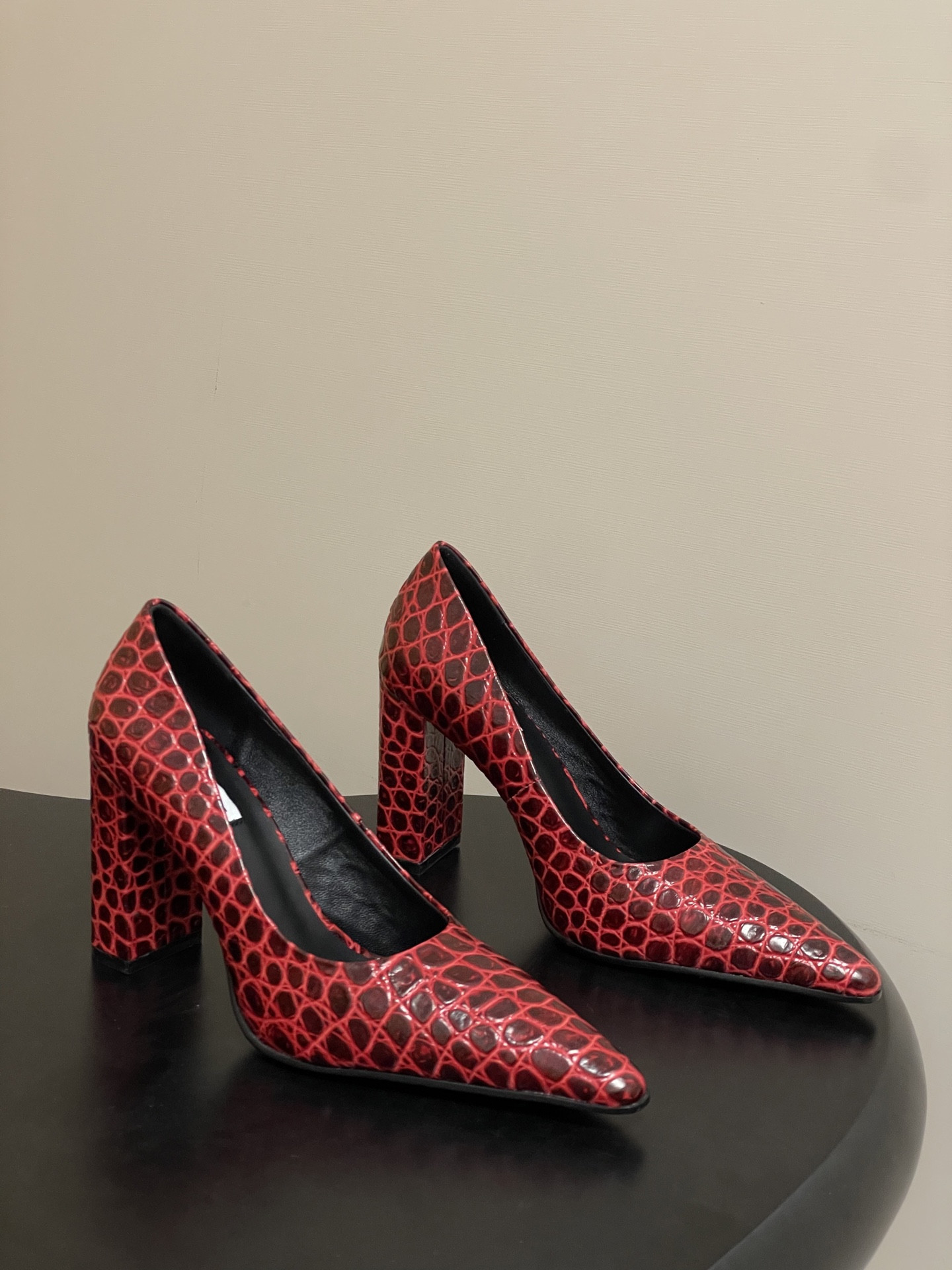 ALAIA heels-10CM